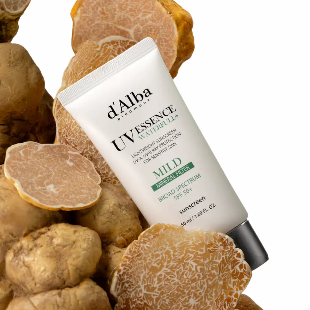 Hydrating effect of d’Alba White Truffle Waterfull Mild Sunscreen SPF 50+ Korean skincare sun cream